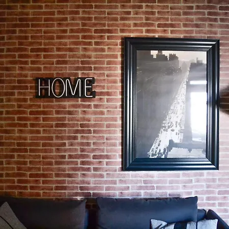 Near The -3bed -2bath -wifi Apartment *