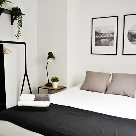 Near The -3bed -2bath -wifi Apartamento