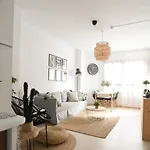 Appartamento Near The -3bed -2bath -wifi *