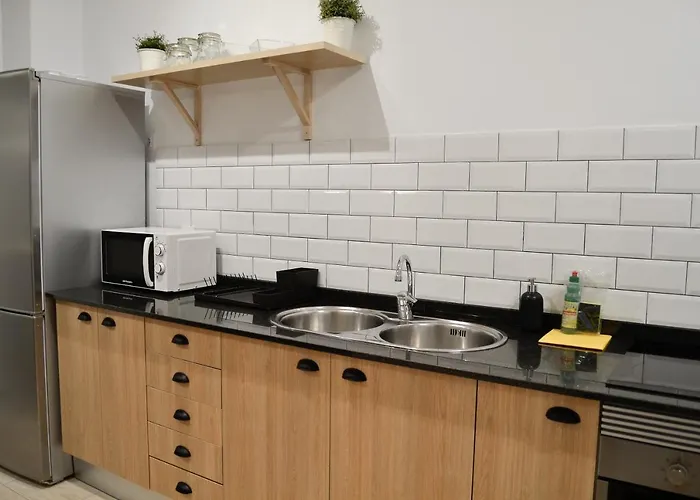 Near The -3bed -2bath -wifi